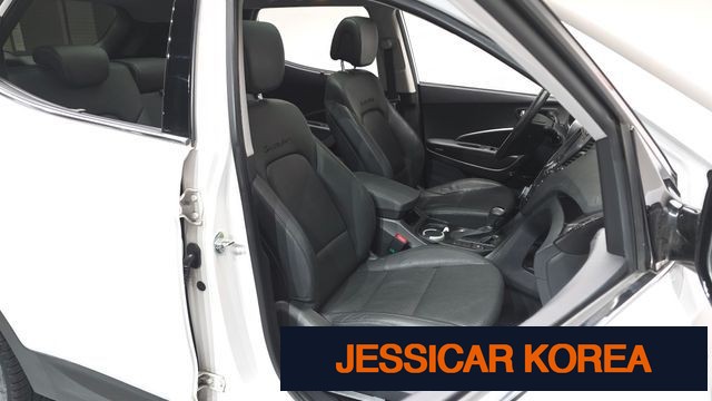 2015 Hyundai Santa Fe DM - Thumbnail 5