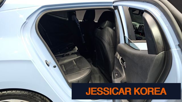 2019 Hyundai Veloster (JS) - Thumbnail 16