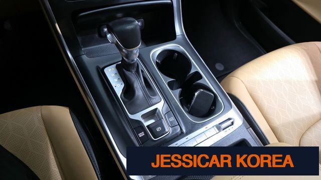 2021 Kia Carnival 4th Gen - Thumbnail 13
