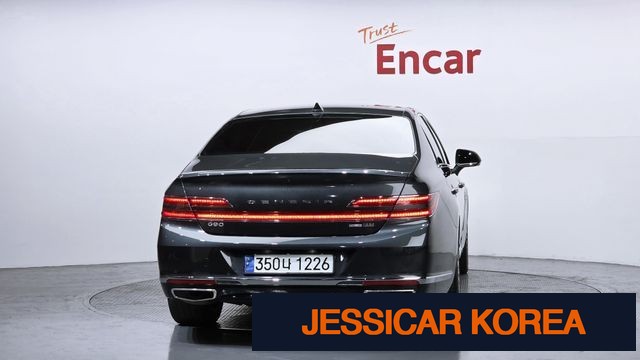 2019 Genesis G90 - Thumbnail 13