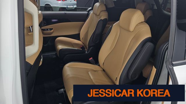 2022 Kia Carnival 4th Gen - Thumbnail 17