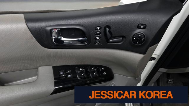 2014 Kia Carnival R - Thumbnail 14