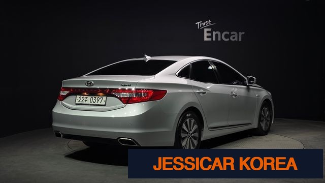 2016 Hyundai Grandeur HG Hybrid - Thumbnail 4