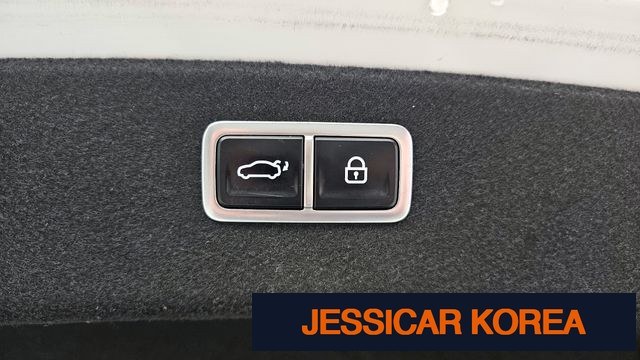 2024 Genesis G80 (RG3) - Thumbnail 9