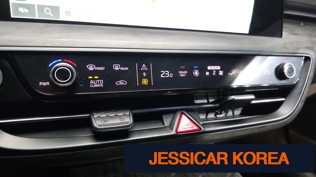 2022 Kia K8 Hybrid - Thumbnail 13