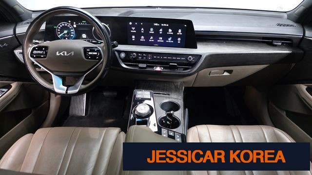 2022 Kia K8 Hybrid - Thumbnail 15