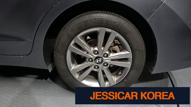 2018 Hyundai Avante AD - Thumbnail 14