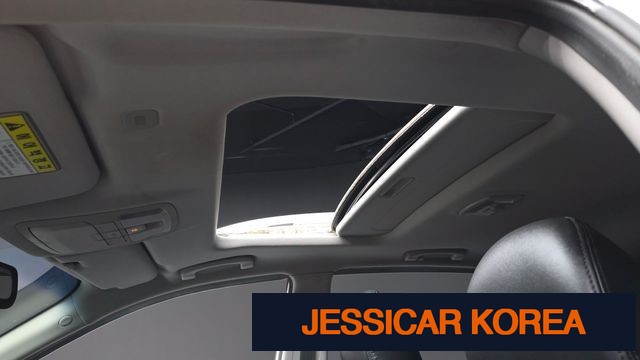 2014 KG Mobility New Korando C - Thumbnail 5