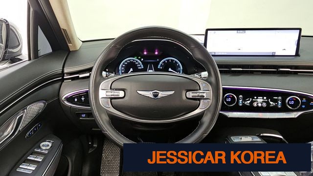 2022 Genesis GV70 - Thumbnail 7
