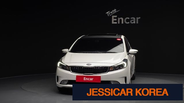 2016 Kia The New K3 - Thumbnail 8