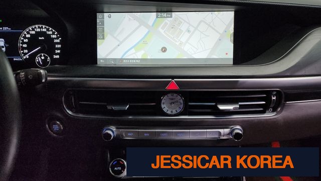 2019 Genesis G90 - Thumbnail 2