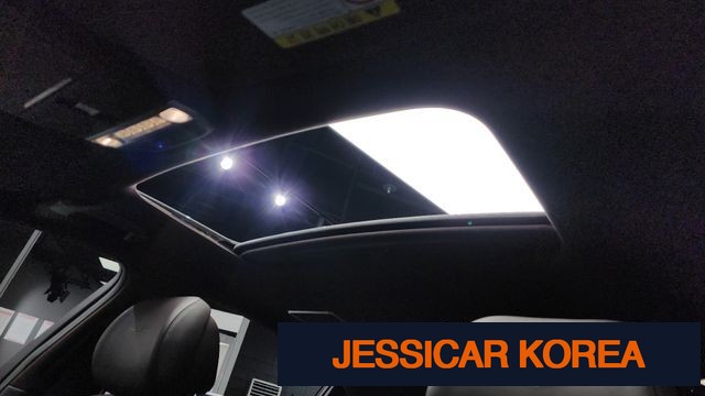 2019 Genesis G90 - Thumbnail 4