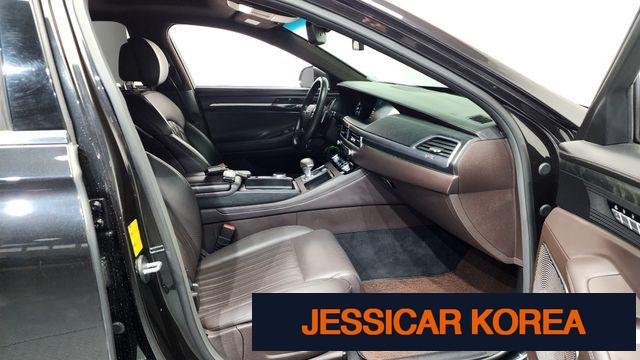 2019 Genesis G90 - Thumbnail 14