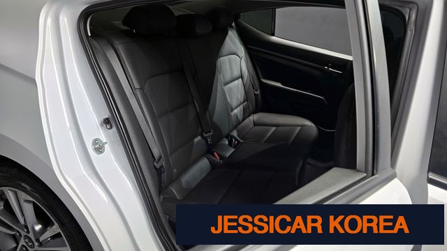 2018 Hyundai Avante AD - Thumbnail 6