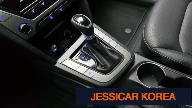 2018 Hyundai Avante AD - Thumbnail 10