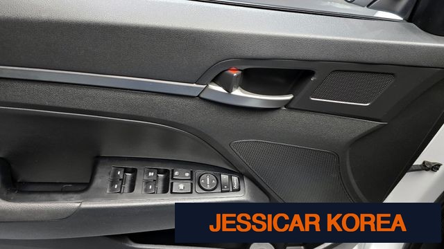 2018 Hyundai Avante AD - Thumbnail 11