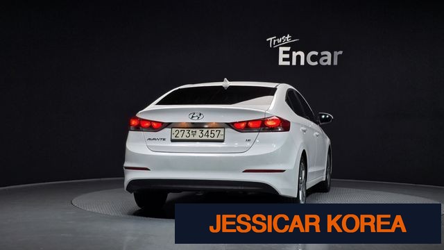 2018 Hyundai Avante AD - Thumbnail 13