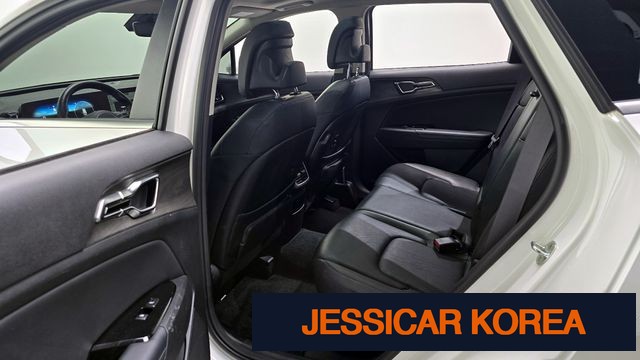 2022 Kia Sportage 5th Gen - Thumbnail 12