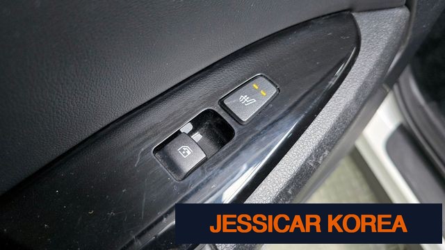 2022 Kia Sportage 5th Gen - Thumbnail 15