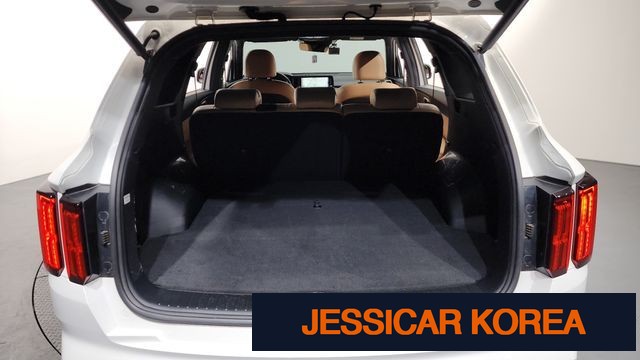 2023 Kia Sorento 4th Gen - Thumbnail 18