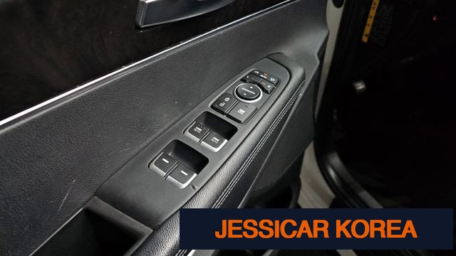 2016 Kia All New Sorento - Thumbnail 9