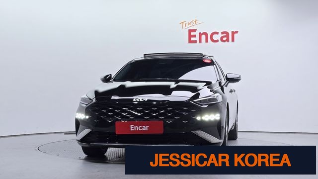 2024 Kia K8 - Thumbnail 10