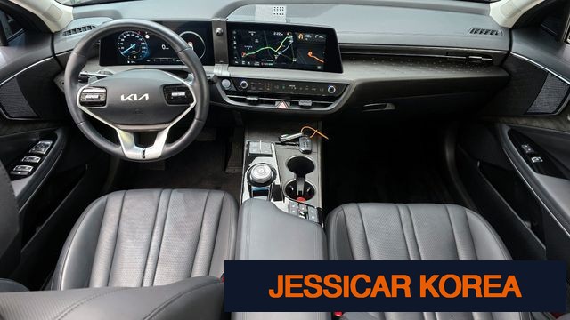 2024 Kia K8 - Thumbnail 11