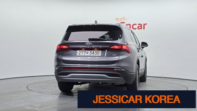 2023 Hyundai The New Santa Fe - Thumbnail 7