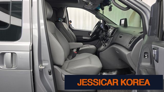 2018 Hyundai Grand Starex - Thumbnail 2