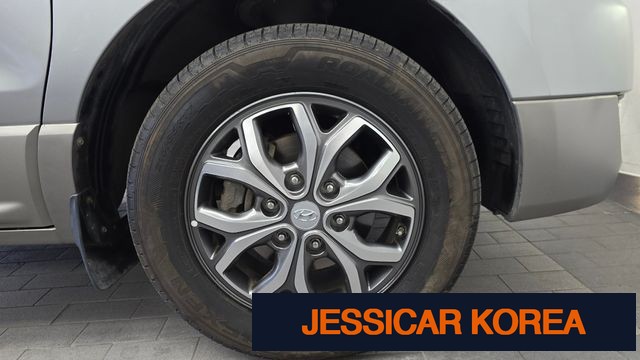 2018 Hyundai Grand Starex - Thumbnail 3