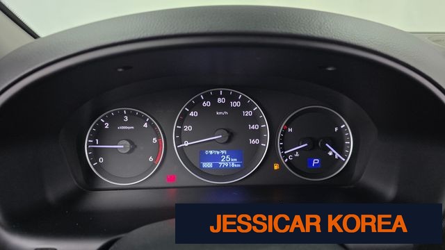 2018 Hyundai Grand Starex - Thumbnail 13