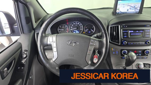 2018 Hyundai Grand Starex - Thumbnail 16