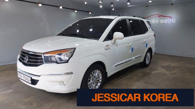 2014 KG Mobility Korando Turismo - Thumbnail 11
