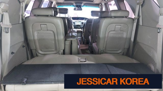2014 KG Mobility Korando Turismo - Thumbnail 19