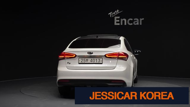 2016 Kia The New K3 - Thumbnail 2
