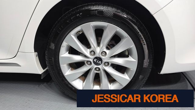 2016 Kia K5 2nd generation - Thumbnail 15