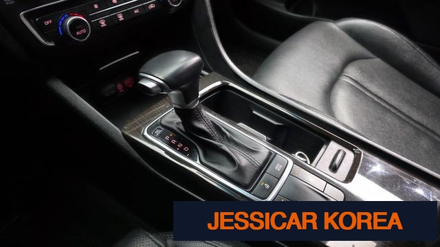 2016 Kia K5 2nd generation - Thumbnail 16