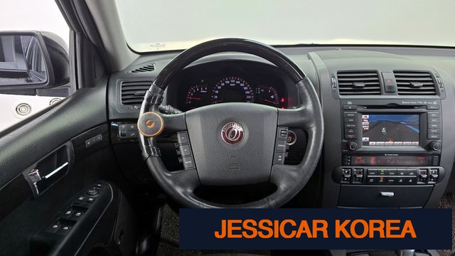 2012 Kia Mohave - Thumbnail 4