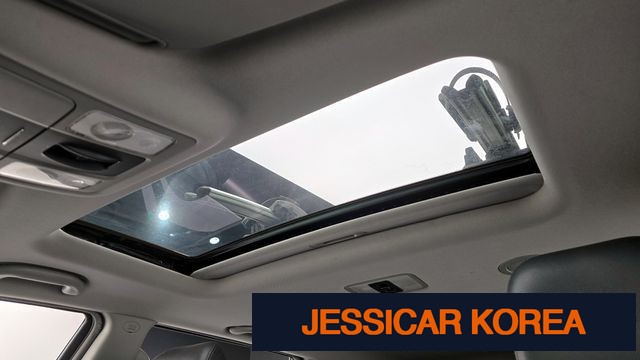 2012 Kia Mohave - Thumbnail 10
