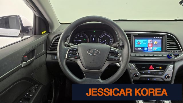 2018 Hyundai Avante AD - Thumbnail 6