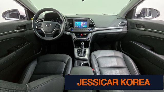 2018 Hyundai Avante AD - Thumbnail 9