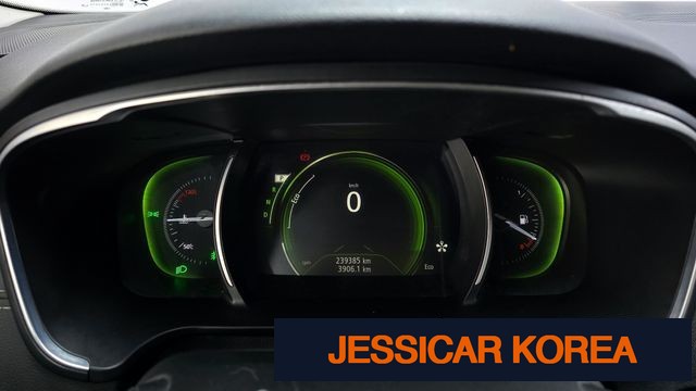 2016 Renault Korea SM6 - Thumbnail 14