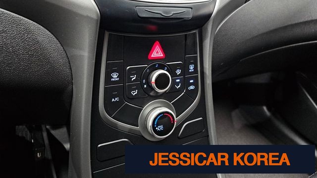 2015 Hyundai The New Avante - Thumbnail 11