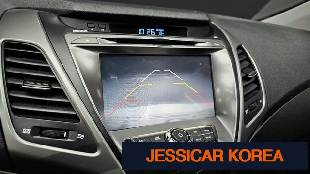 2015 Hyundai The New Avante - Thumbnail 19
