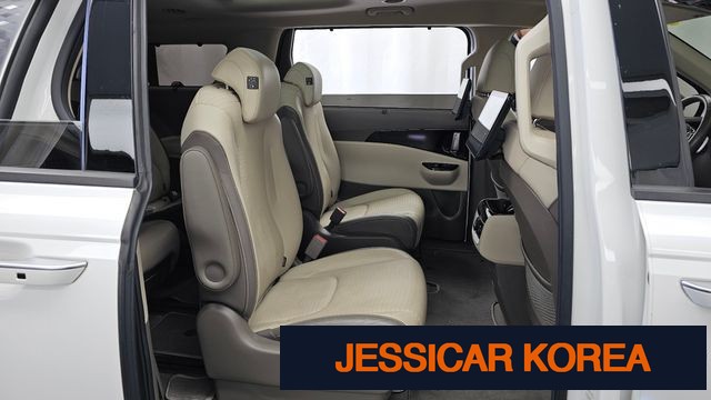 2021 Kia Carnival 4th Gen - Thumbnail 3