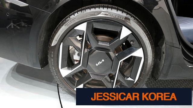 2025 Kia The New K8 - Thumbnail 4