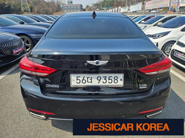 2014 Hyundai Genesis DH - Thumbnail 6