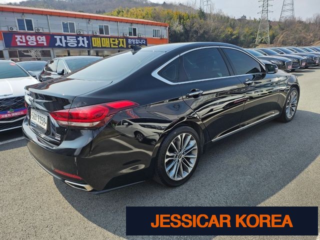 2014 Hyundai Genesis DH - Thumbnail 17