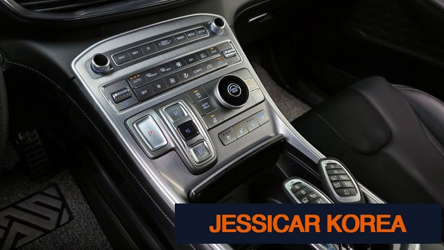 2021 Hyundai The New Santa Fe - Thumbnail 15