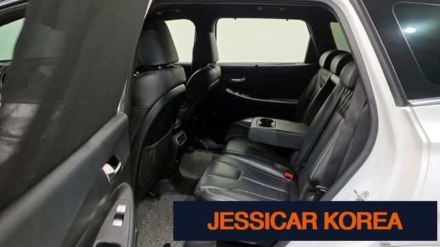2021 Hyundai The New Santa Fe - Thumbnail 17